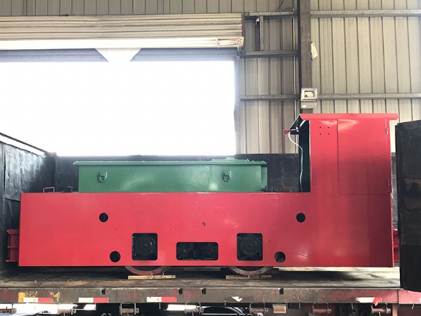 蓄電池電機車